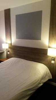 Quick Palace Lyon Saint-priest Hotel *