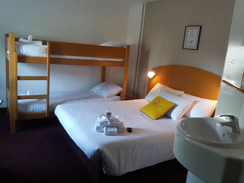 Quick Palace Lyon Saint-priest Hotel *